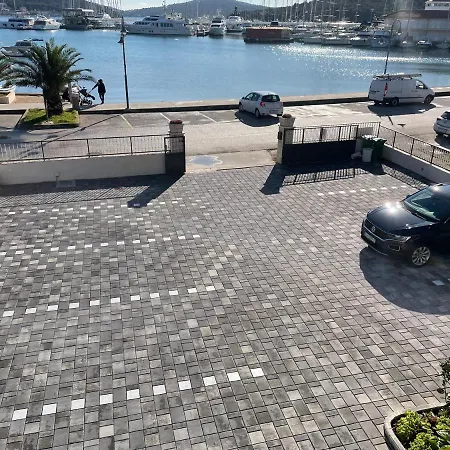 Silver Beauty Rogoznica (Sibenik-Knin)